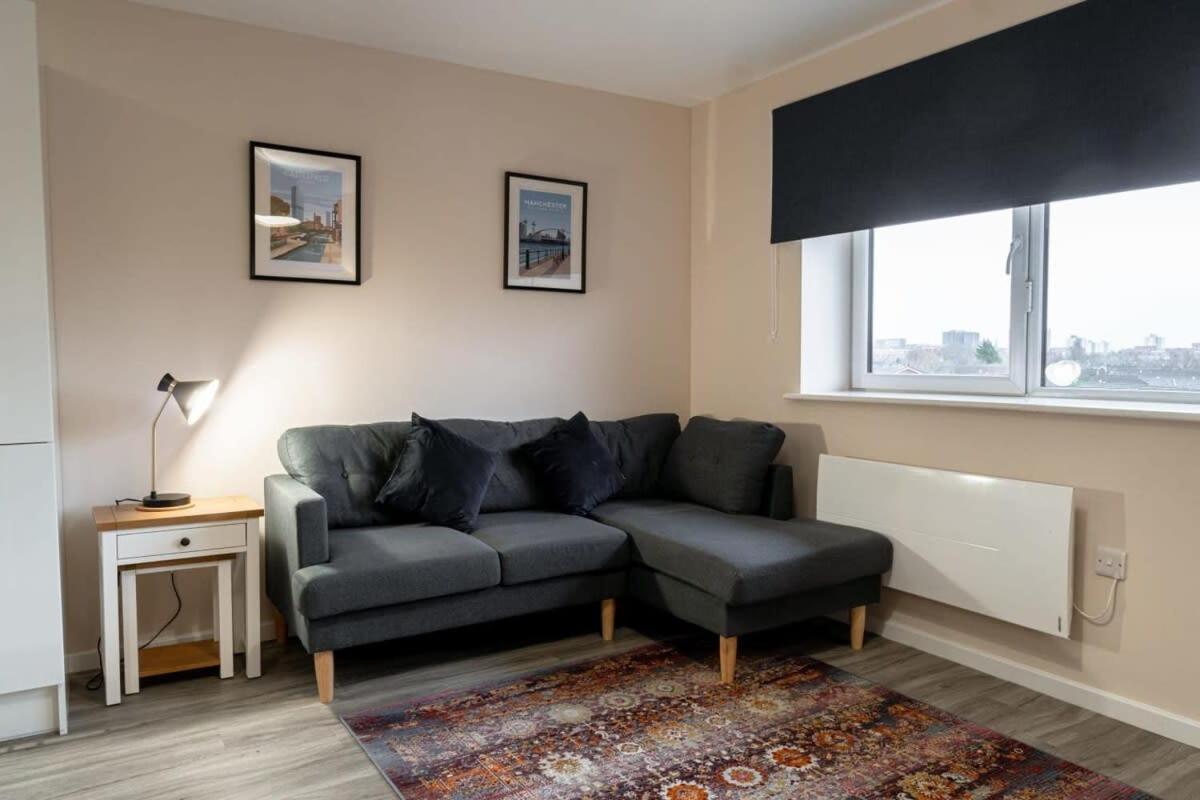 Modern 1 Bedroom Apartment In Manchester Exterior photo