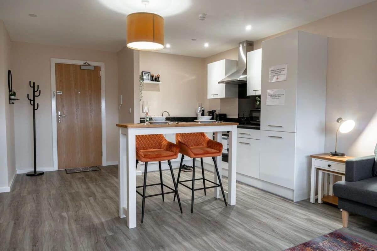 Modern 1 Bedroom Apartment In Manchester Exterior photo